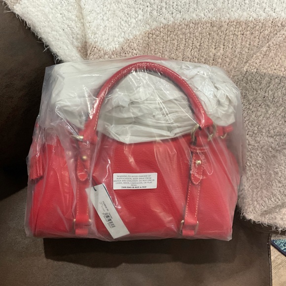 🌶️Dooney & Bourke pebbled Leather Satchel in Pepper 🌶️ - Picture 5 of 7